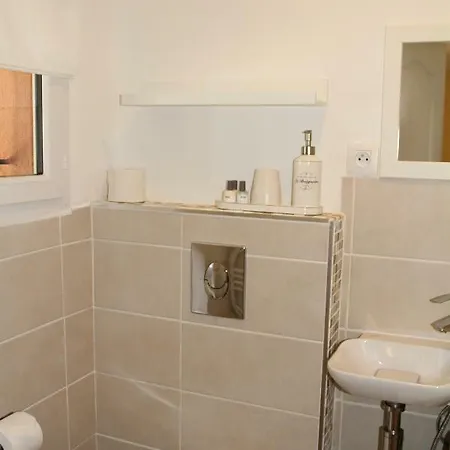Chambres D'hotes Belle Riviere Bed & Breakfast