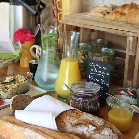Chambres D'hotes Belle Riviere Bed & Breakfast *